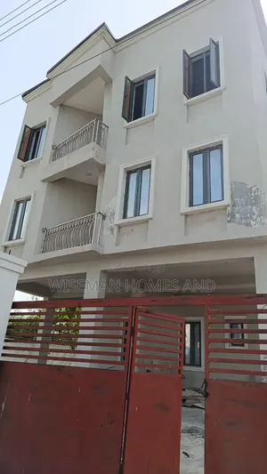 2bdrm Apartment in Vgc Extension Lekki for rent
