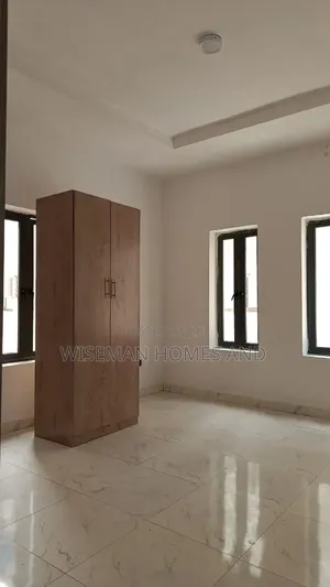 2bdrm Apartment in Vgc Extension Lekki for rent