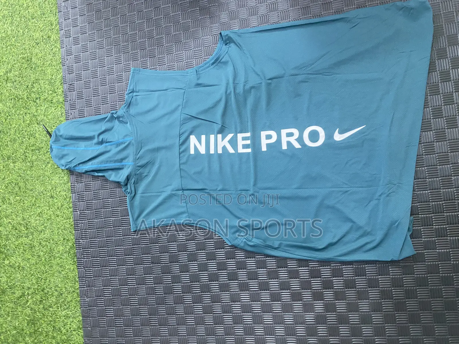 Sport Sleeveless With Cap
