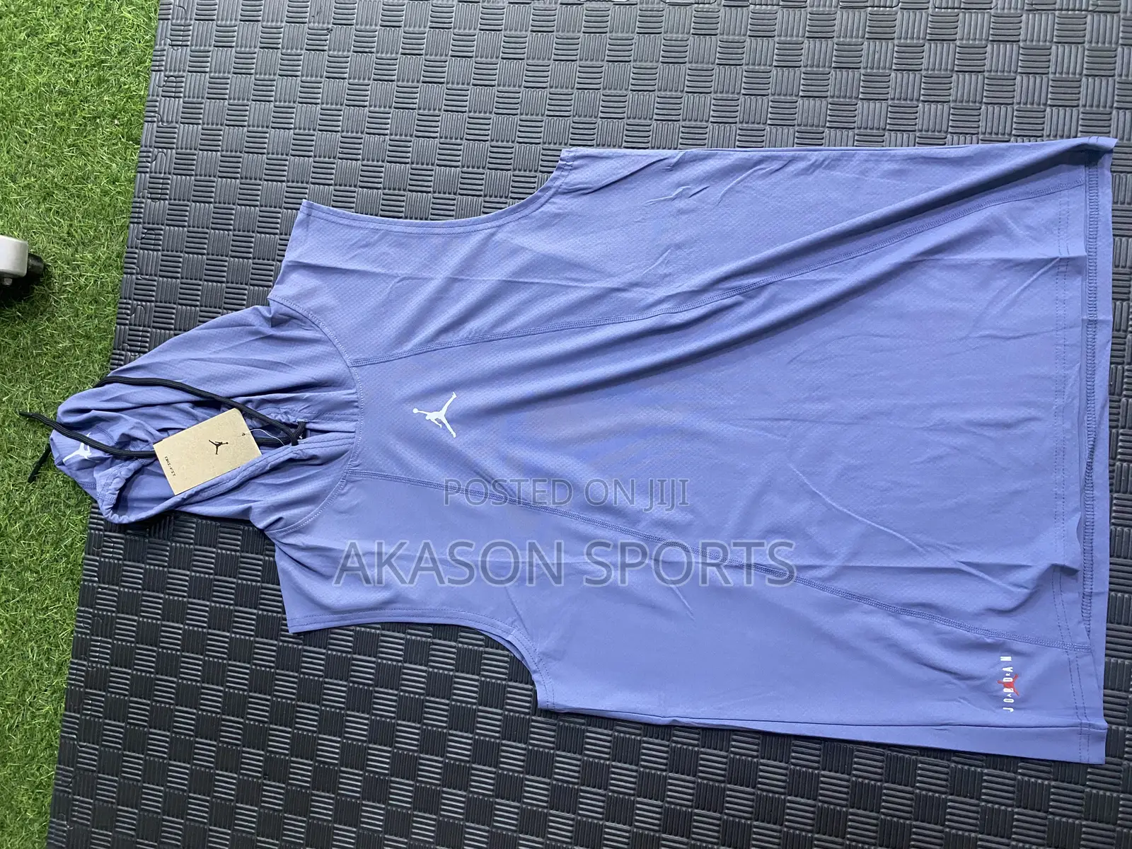 Sport Sleeveless With Cap