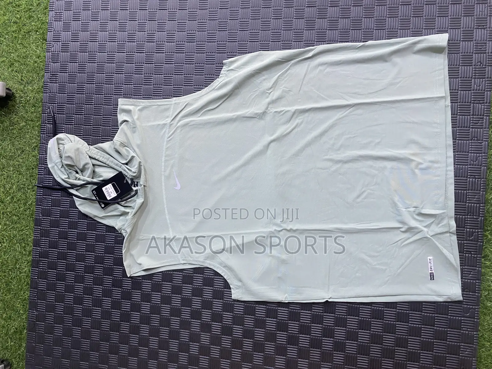 Sport Sleeveless With Cap