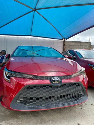 Toyota Corolla 2021 Red