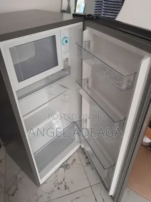 Top Freezer Hisense Refrigerator