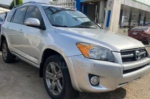 Toyota RAV4 3.5 Limited 4x4 2010 Silver