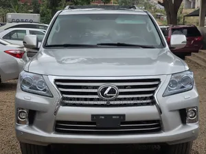 Lexus LX 570 AWD 2016 Silver