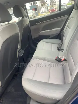 Hyundai Elantra 2015 Blue
