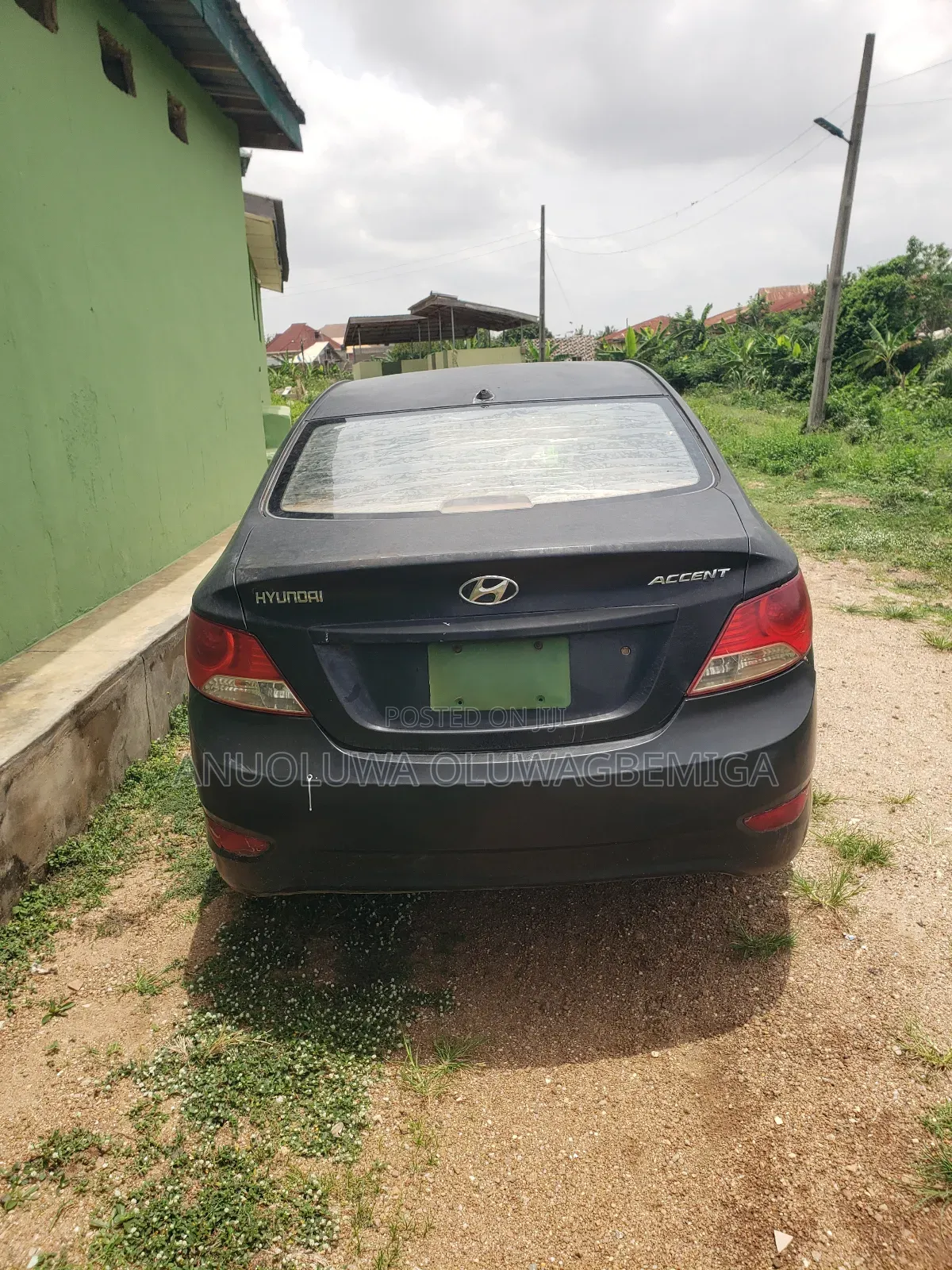Hyundai Accent 2012 Black