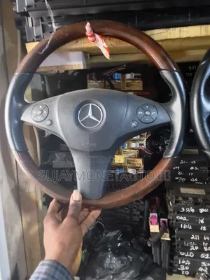 Mercedes Benz C300/GLK Steering Wheel 2010