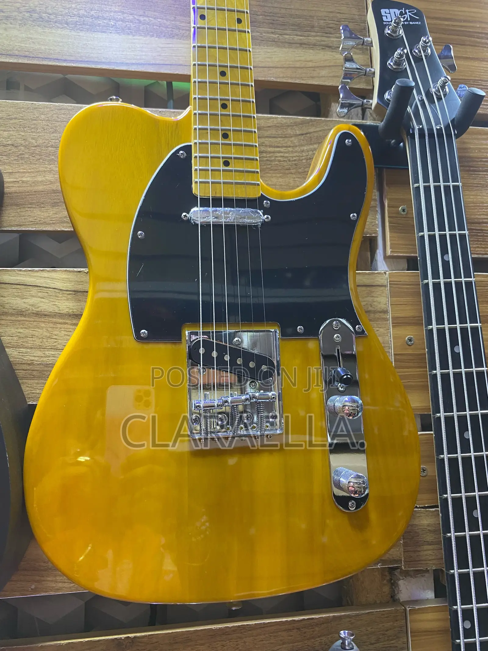 Kaysen K-Eg10 Telecaster-Style Electric Guitar.