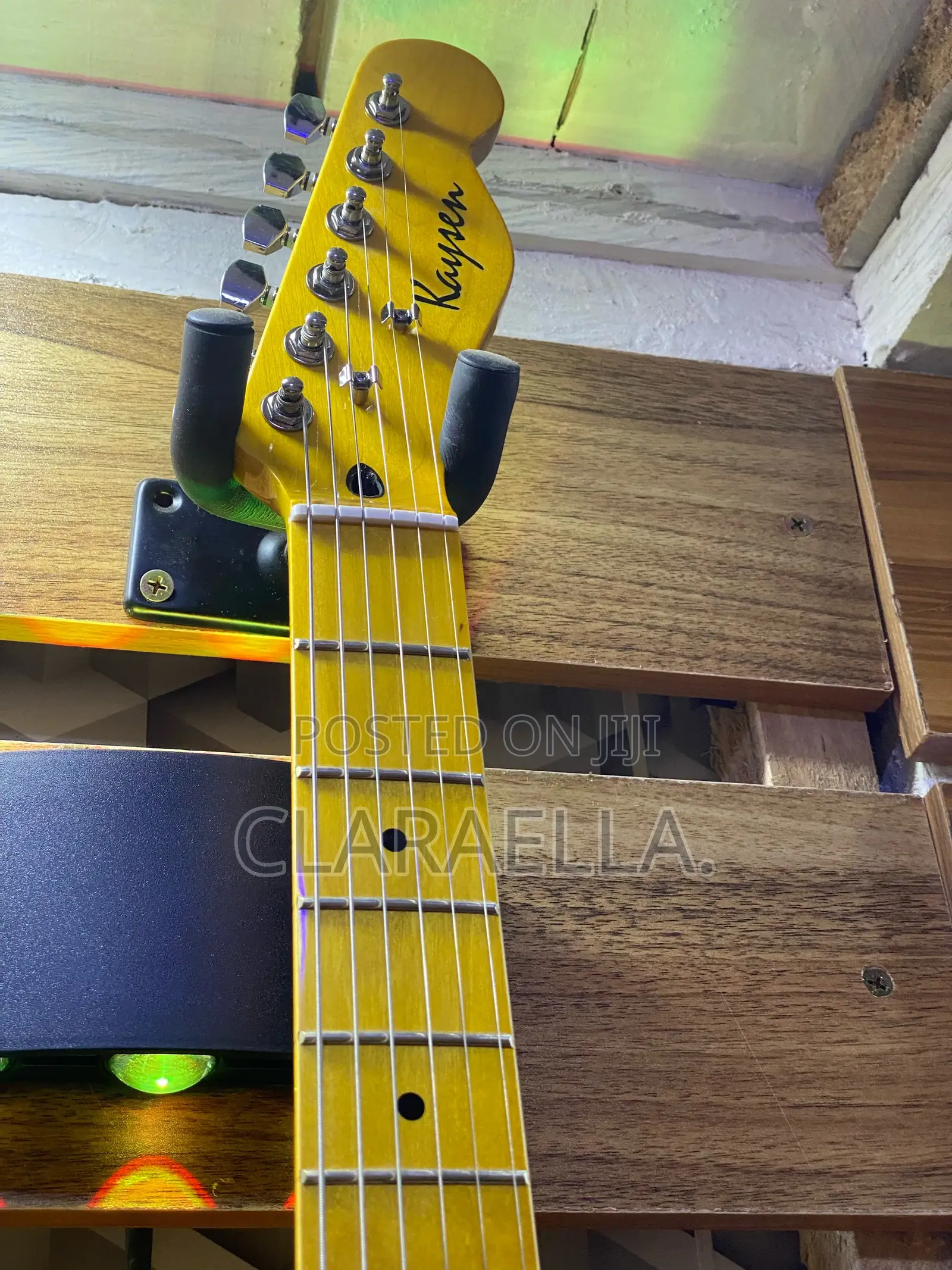 Kaysen K-Eg10 Telecaster-Style Electric Guitar.