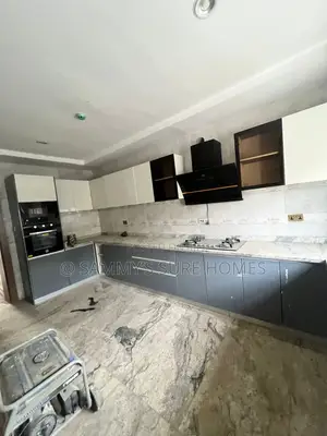 4bdrm Duplex in Kado for rent