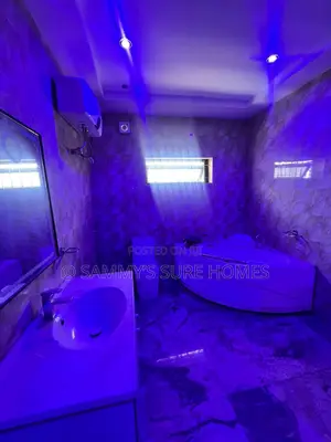 4bdrm Duplex in Kado for rent