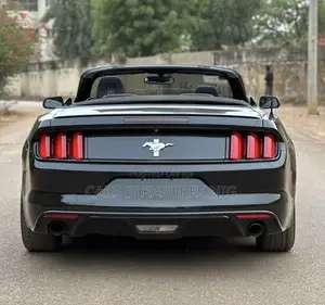 Ford Mustang V6 Convertible 2016 Black