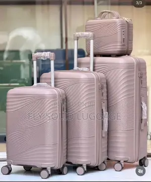 High Quality Solid Rubber Luggage Traveling Box Set of 4