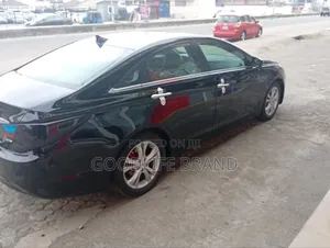 Hyundai Sonata Limited Sedan FWD (2.4L 4cyl 6A) 2013 Off white