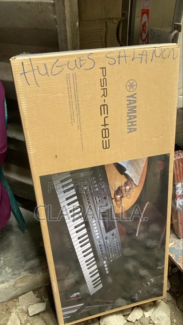 Yamaha PSR-E483 Digital Keyboard.