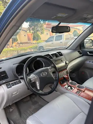 Toyota Highlander 2009 Blue