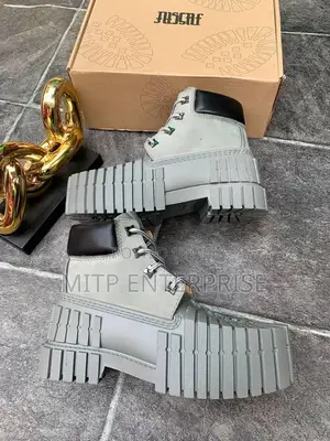MSCHF X Timberland Boots!