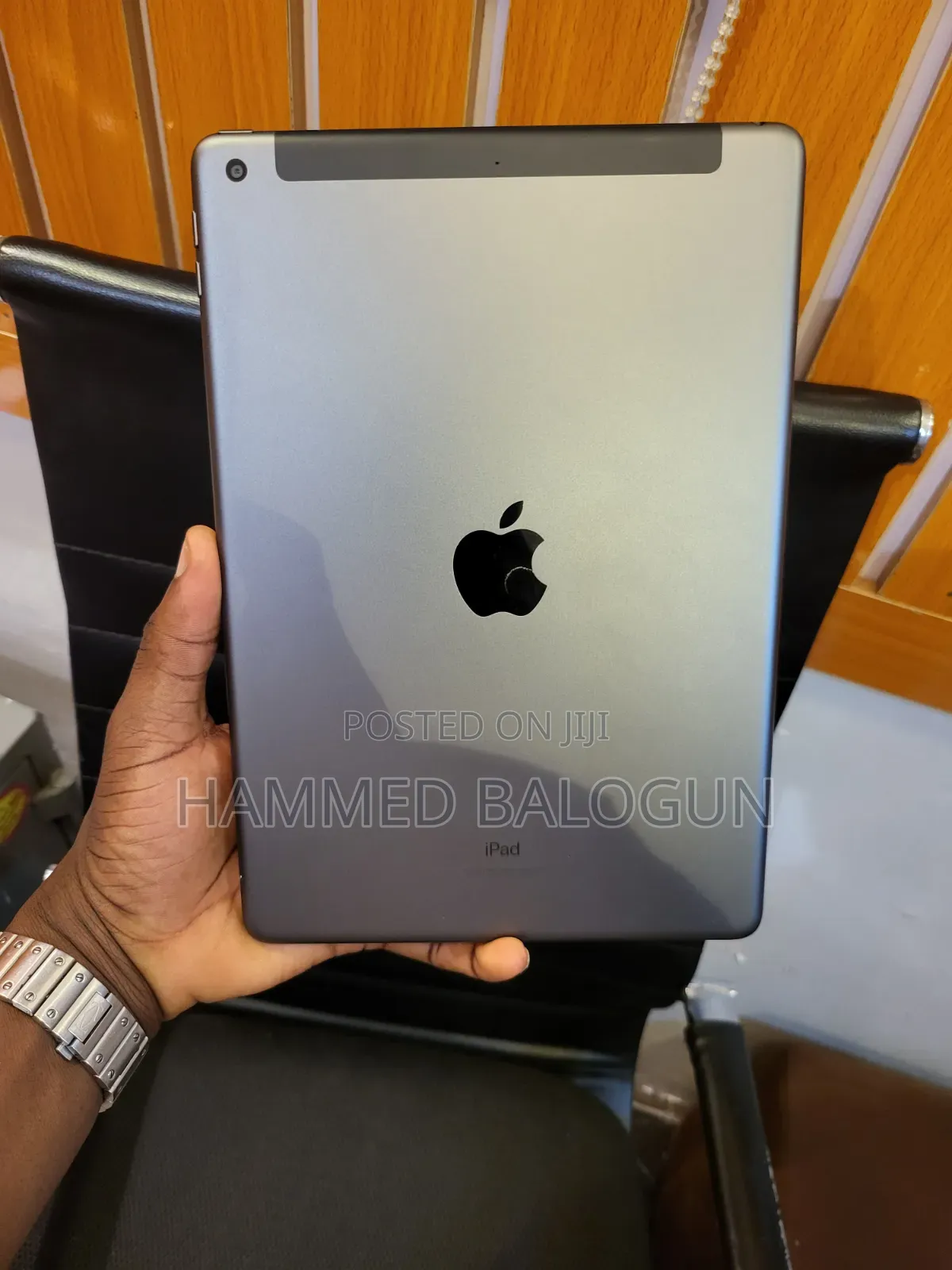 Apple iPad 9.7 64 GB Silver