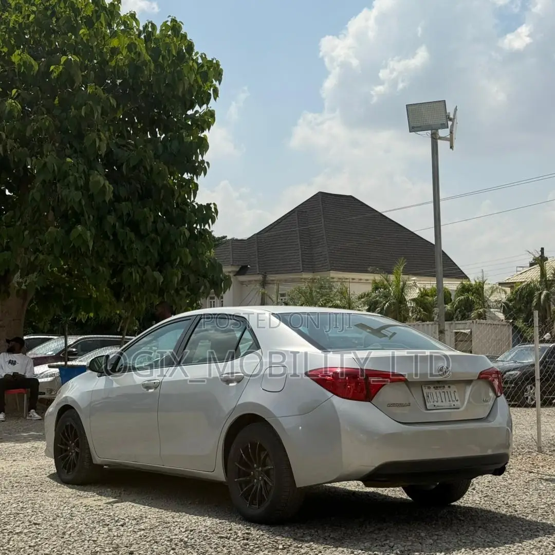 Toyota Corolla 2014 Silver