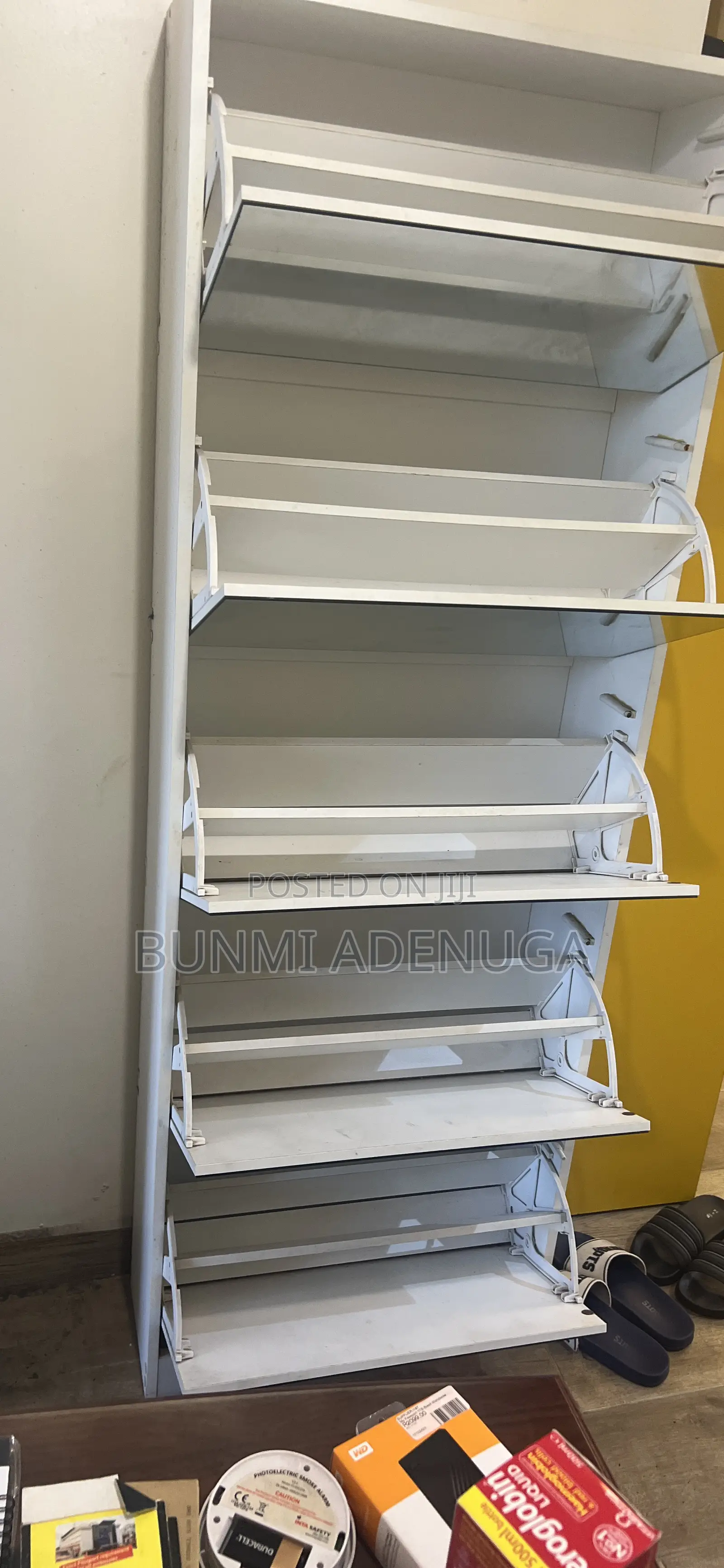 Imported Mirror Shoe Racks