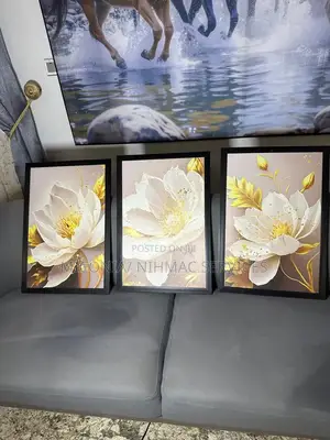 3 -in -1 Golden Leaves, Wall Frame - Luxury Modern Wall Art (Framed)