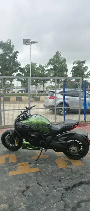 Ducati Diavel 1260 S 2018 Green