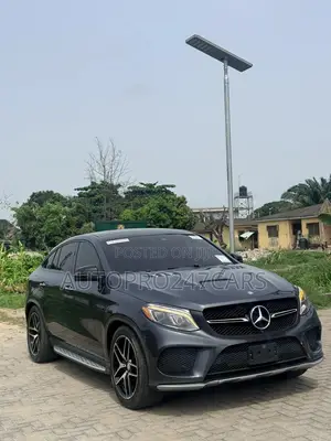 Mercedes-Benz GLE-Class 2016 Gray