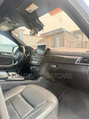 Mercedes-Benz GLE-Class 2016 Gray