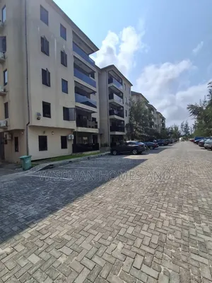 3bdrm Apartment in Megamound Estate, Ikota for sale