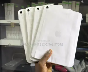 New Apple iPad (2025) 128 GB Silver