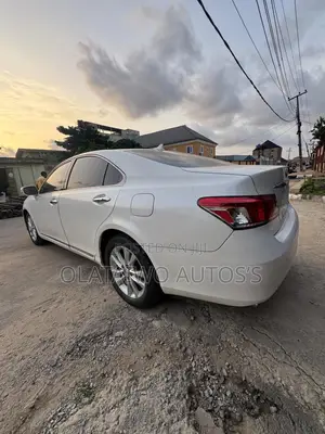 Lexus ES 350 2011 White