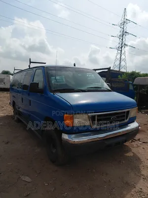 Ford E350 2007 Blue