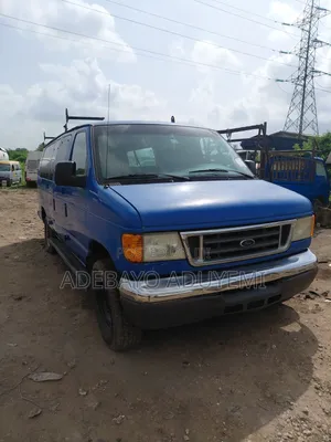 Ford E350 2007 Blue