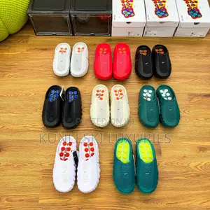 Original Nike Mind 001 Mules