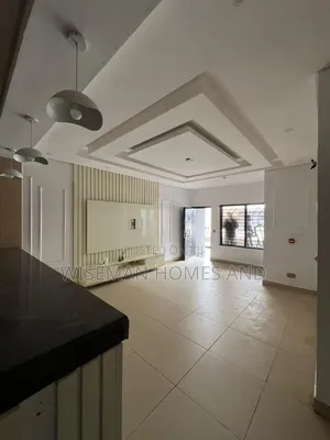 3bdrm Apartment in Ikate Lekki Eti-Osa for rent