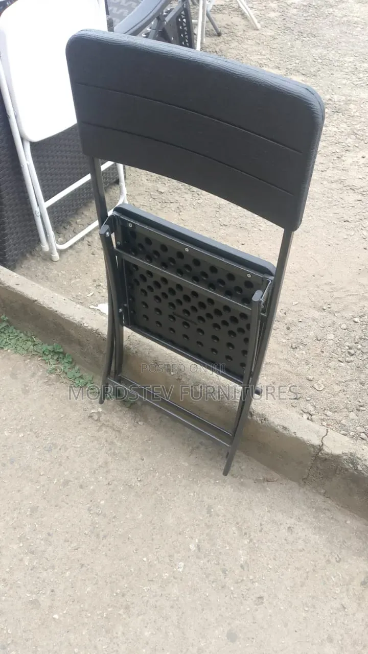 Foldable Chair