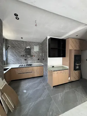 2bdrm Apartment in Ikate Lekki Eti-Osa for rent