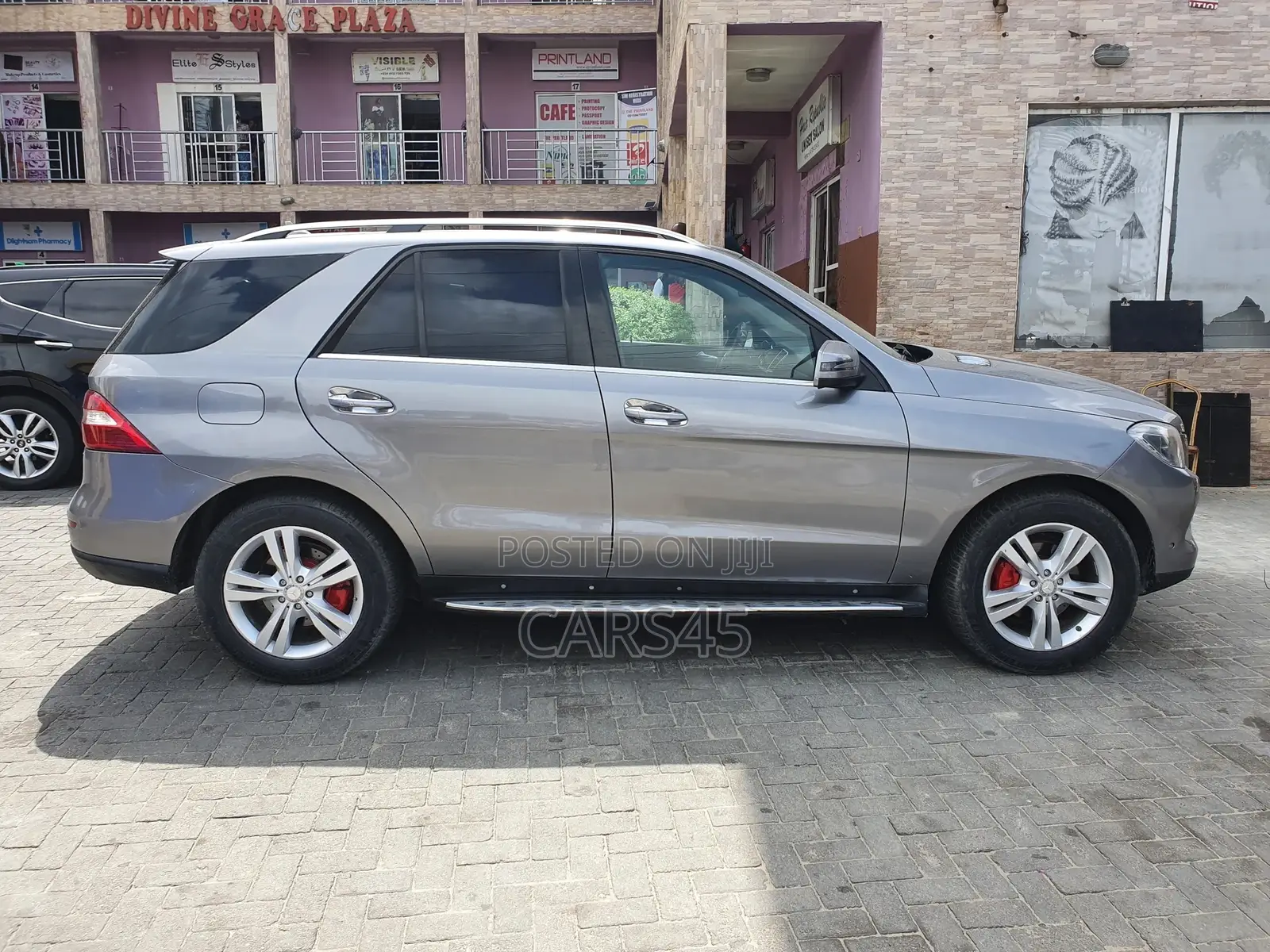 Mercedes-Benz M Class 2013 Gray