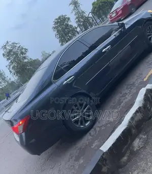 Lexus ES 350 2011 Black