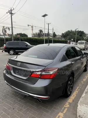 Honda Accord EX 4dr Sedan FWD (2.4L 4cyl 2A) 2016 Gray