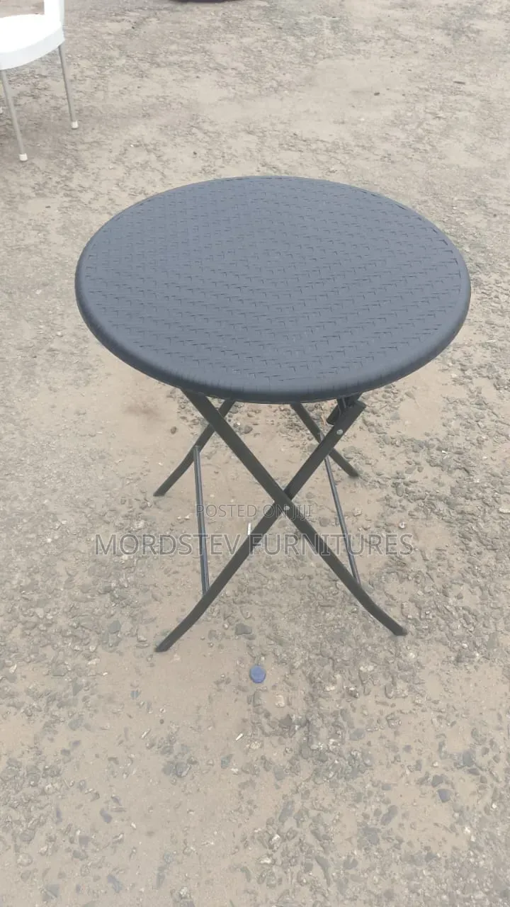 Foreign Folding Tables Drafts