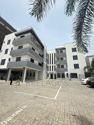2bdrm Apartment in Lekki Phase 1 for rent