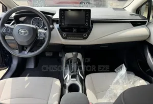 Toyota Corolla LE 2020 Blue