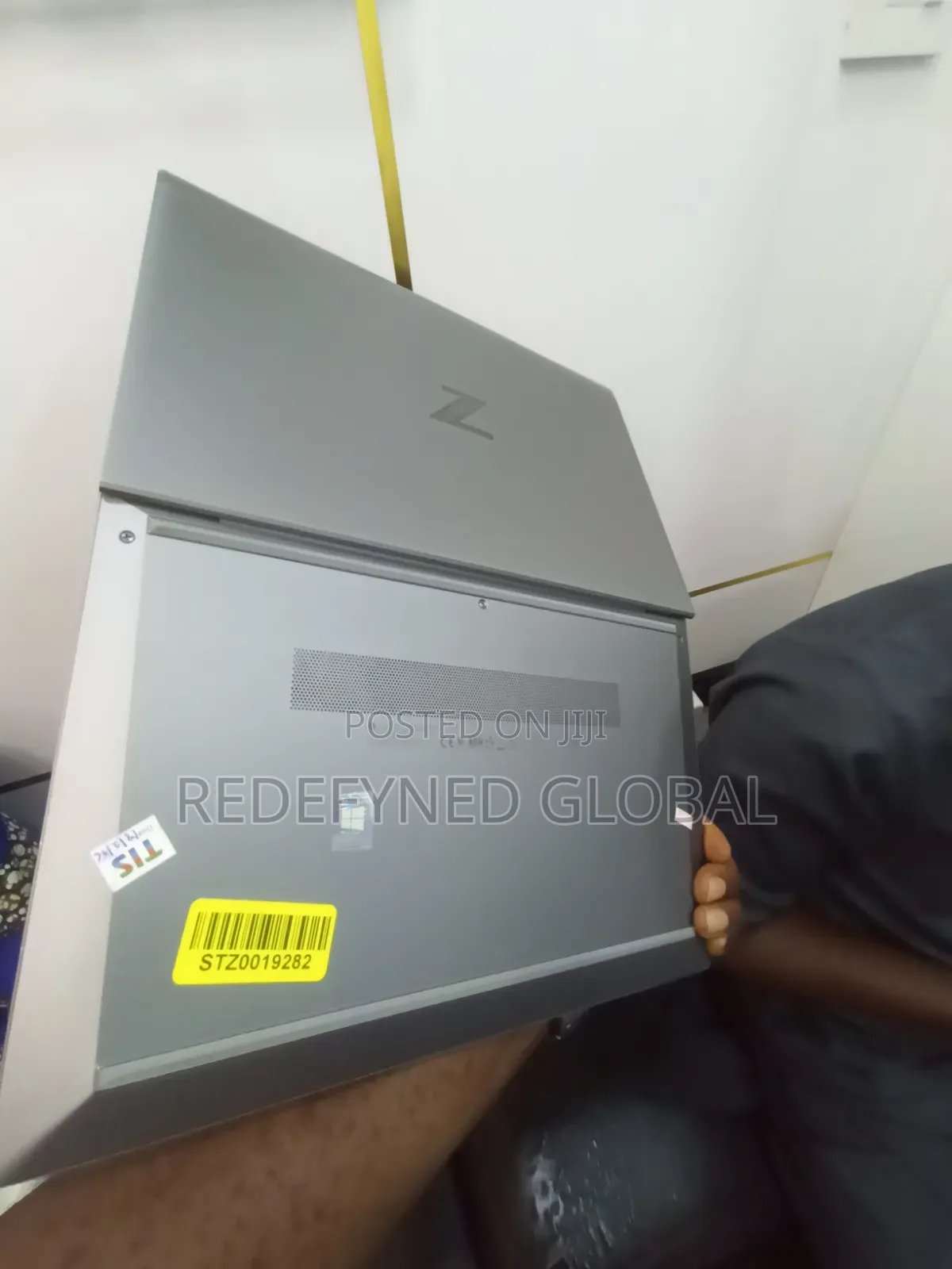 Laptop HP 1GB Intel Core i5 SSD 256GB