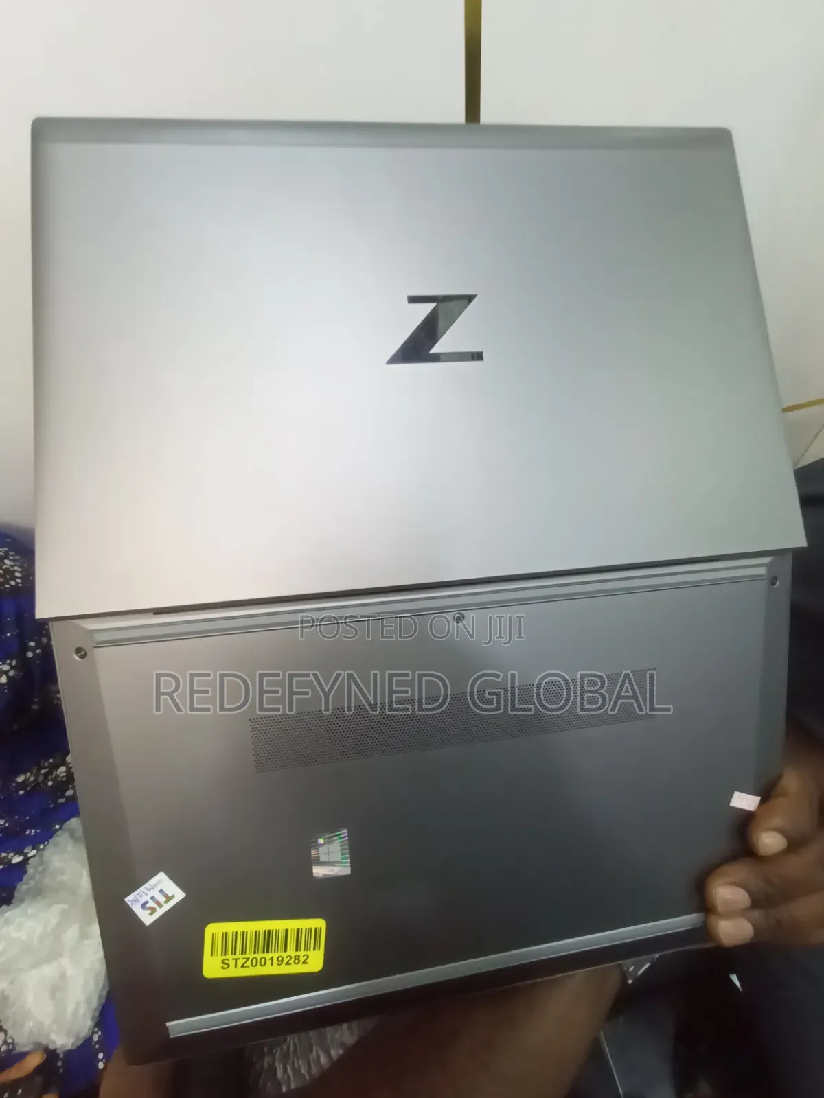 Laptop HP 1GB Intel Core i5 SSD 256GB