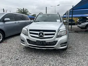 Mercedes-Benz GLK-Class Base GLK 350 4dr 4x2 (3.5L 6cyl 7A) 2015 Silver