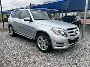 Mercedes-Benz GLK-Class Base GLK 350 4dr 4x2 (3.5L 6cyl 7A) 2015 Silver