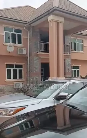 6bdrm Duplex in Ajao Estate for sale