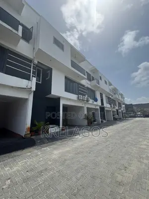4bdrm Duplex in Ikota for rent